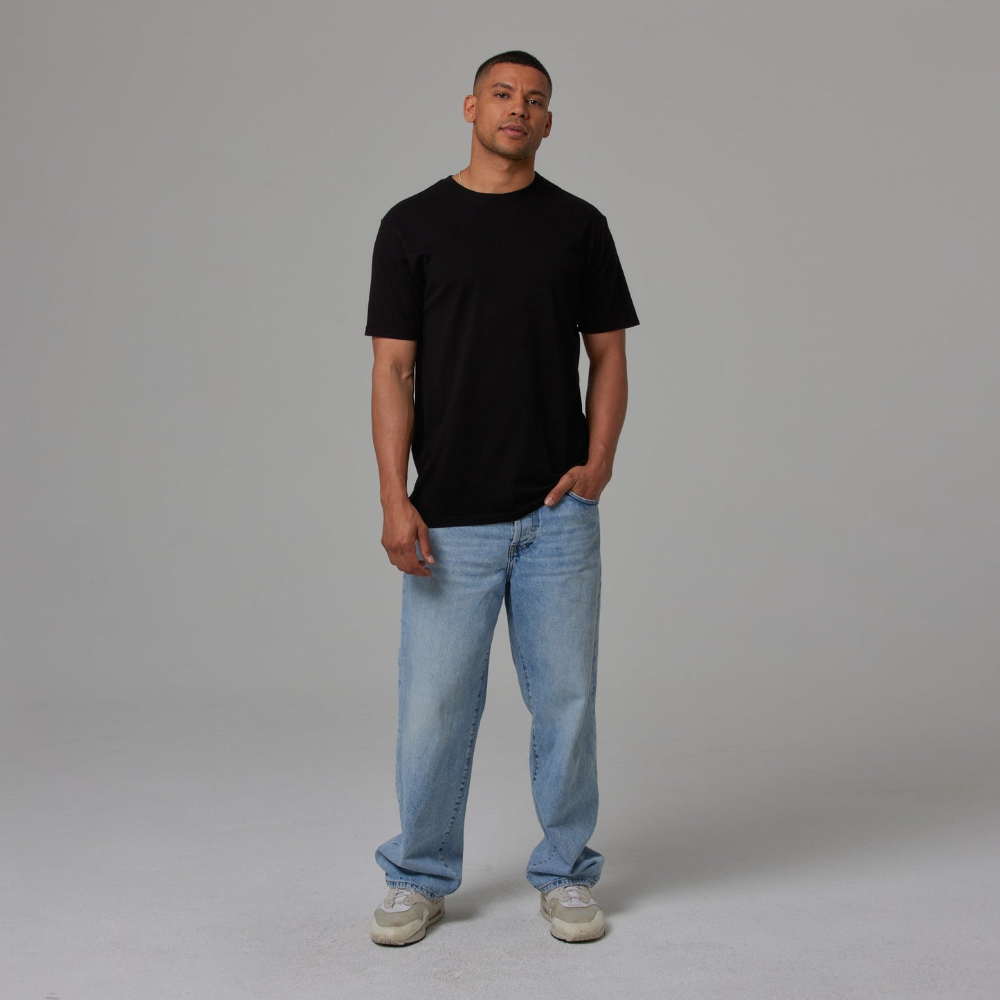 Jake | Essential Comfort T-shirt