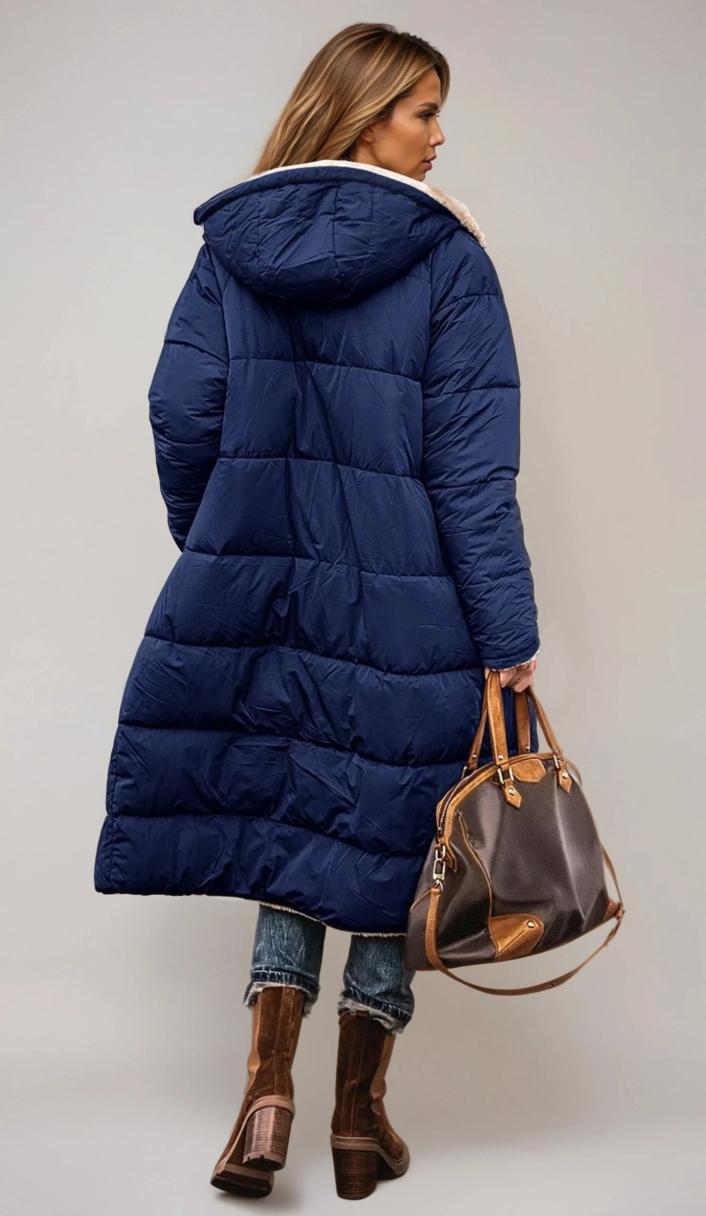 Amelia Wool Coat | Timeless Elegant