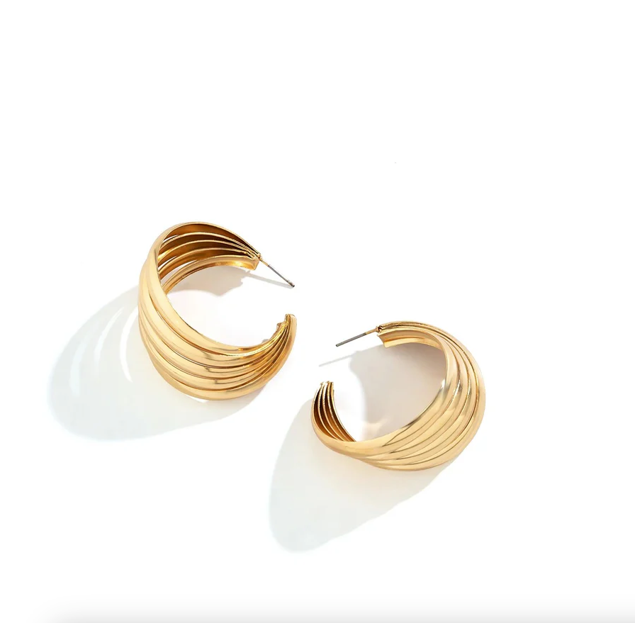 Solara | Statement studs 