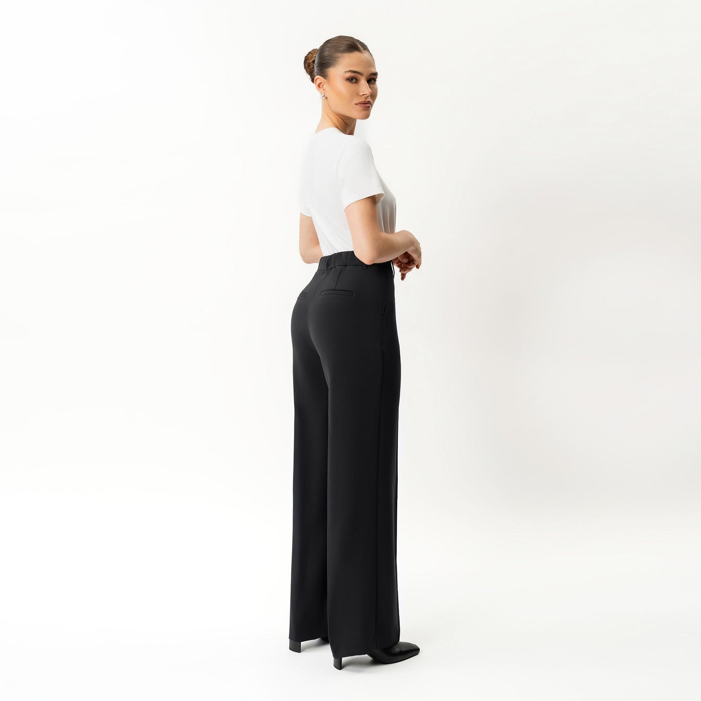 Elara Luxe Trousers 