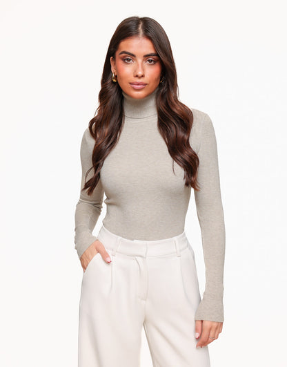 Nora | Classic Turtle Neck