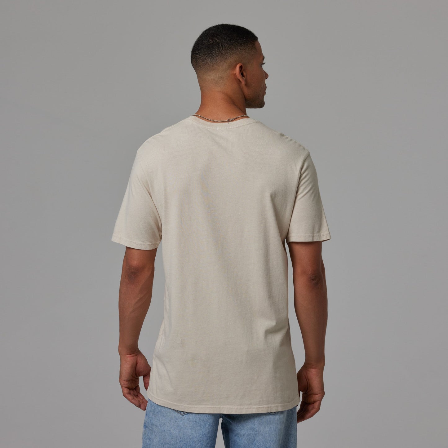 Jake | Essential Comfort T-shirt 