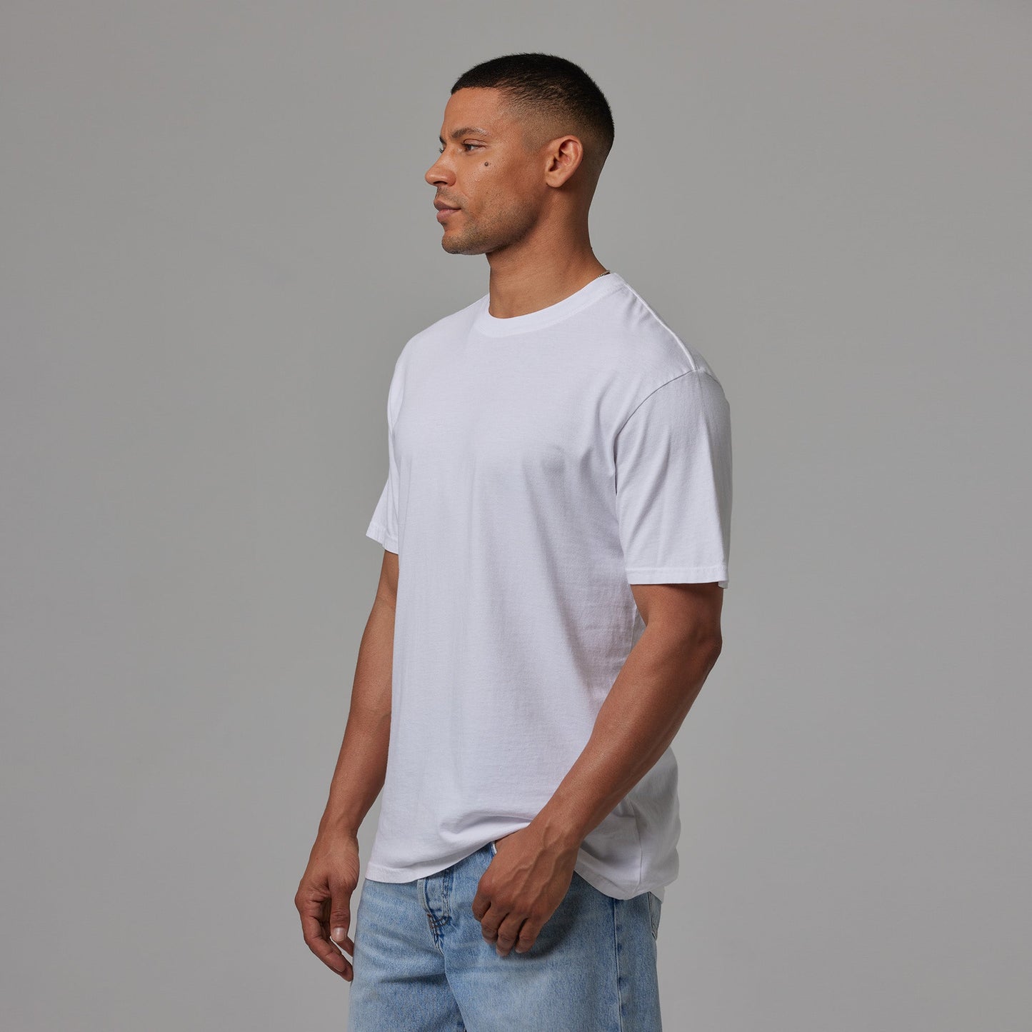 Jake | Essential Comfort T-shirt 
