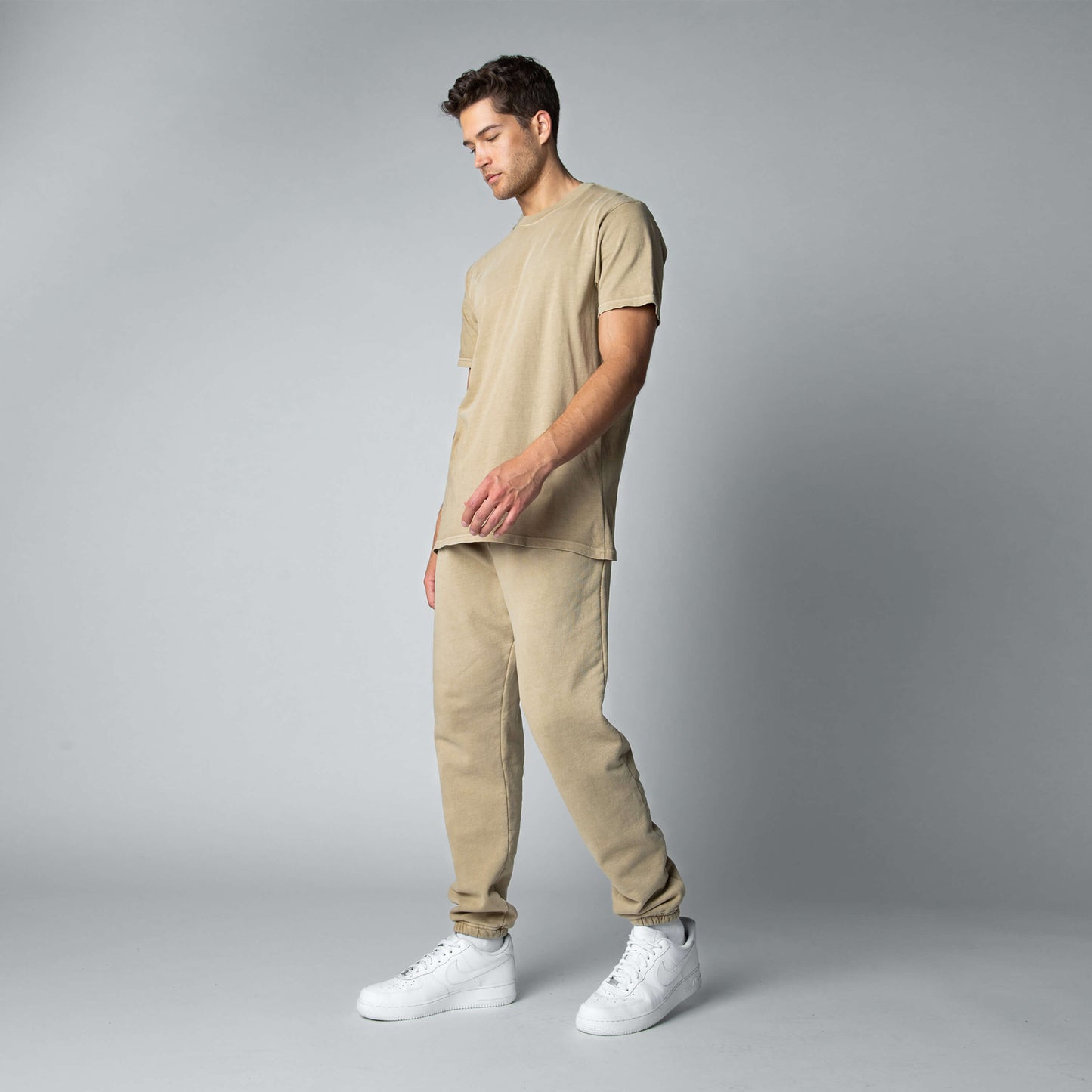 Jake | Essential Comfort T-shirt 
