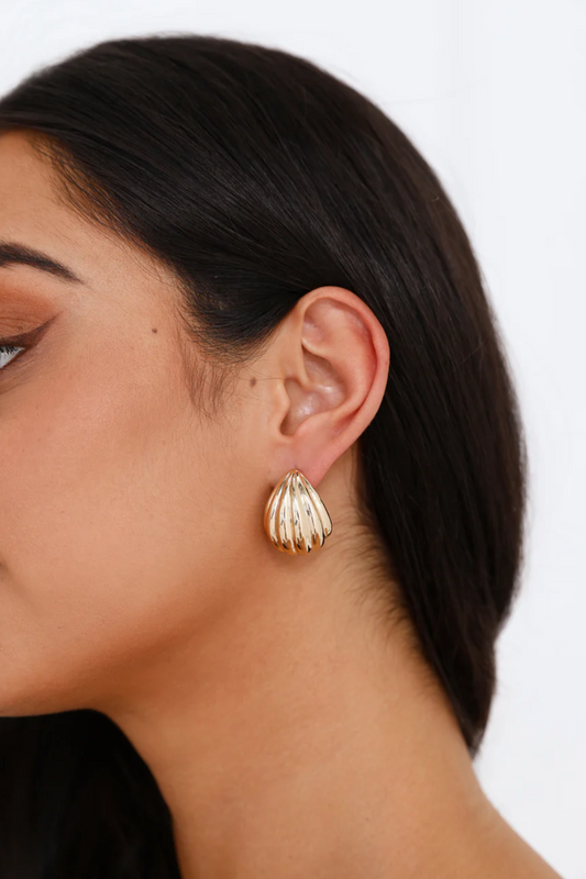Solara | Statement studs 