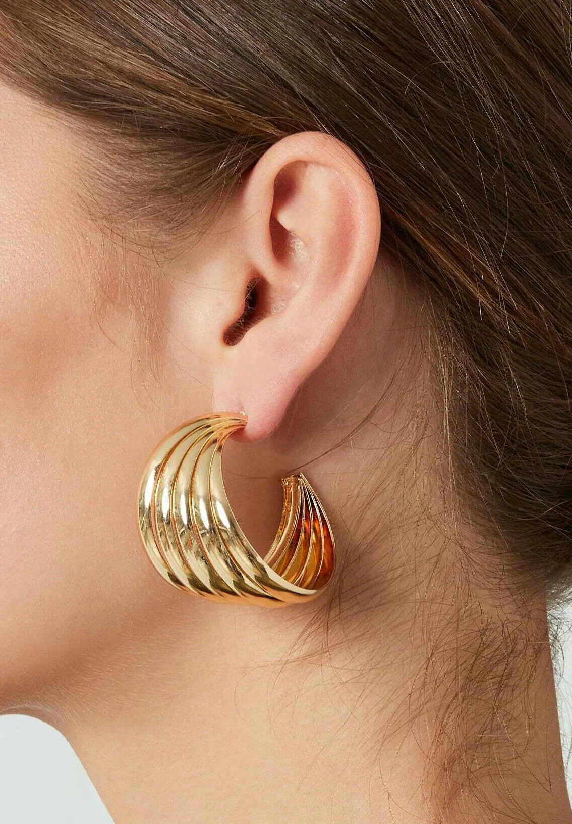 Solara | Statement studs 